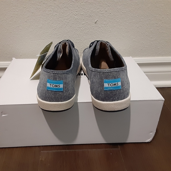 Tom's - Picture 3 of 4